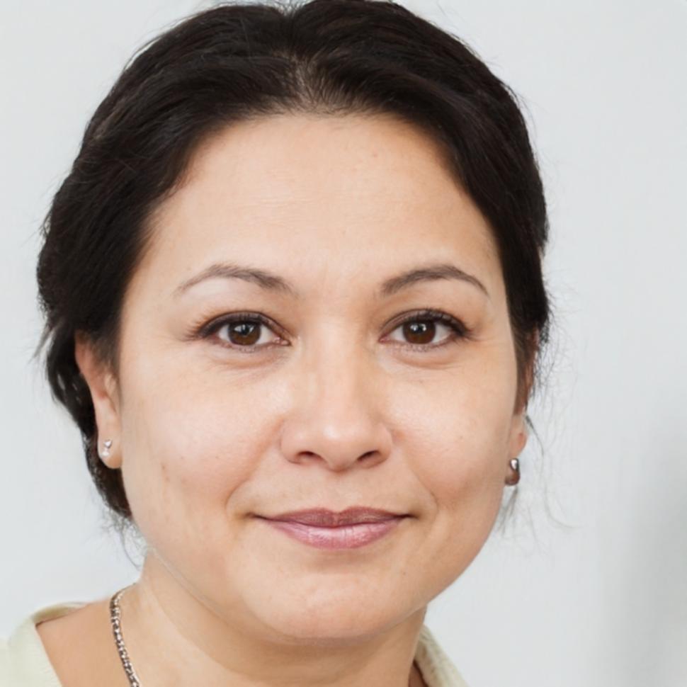 Ritratto professionale di Elettra Calderoni